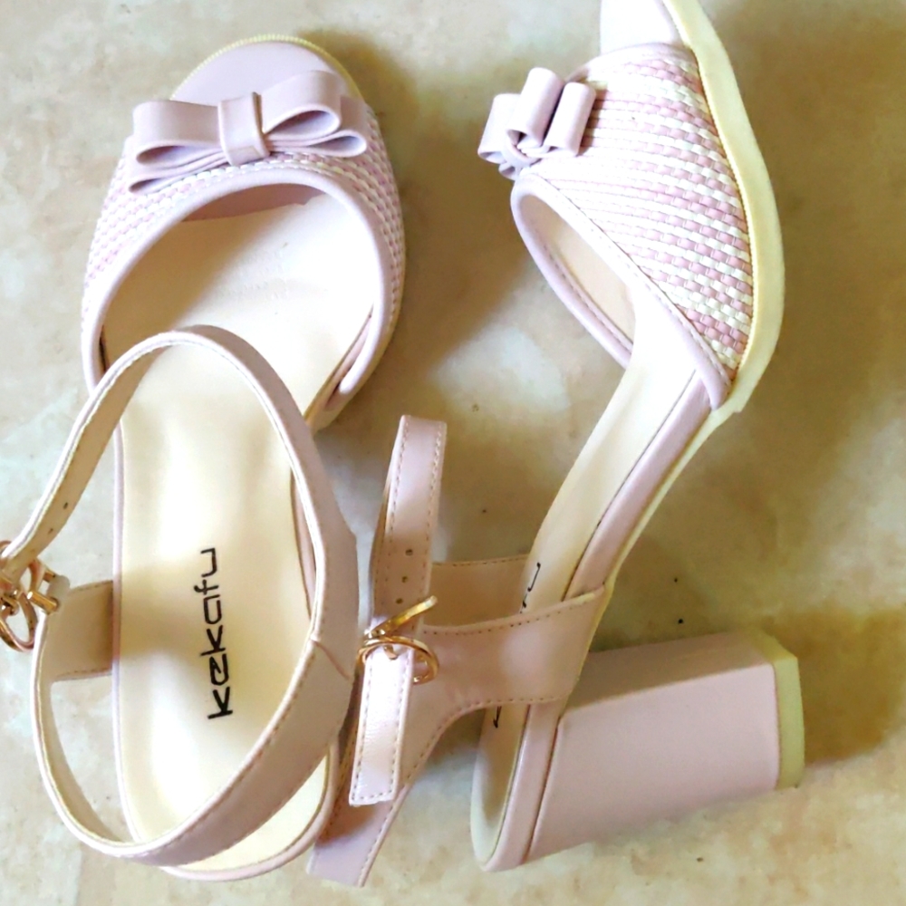Lavender Platform Sandals - Picture 2 of 2